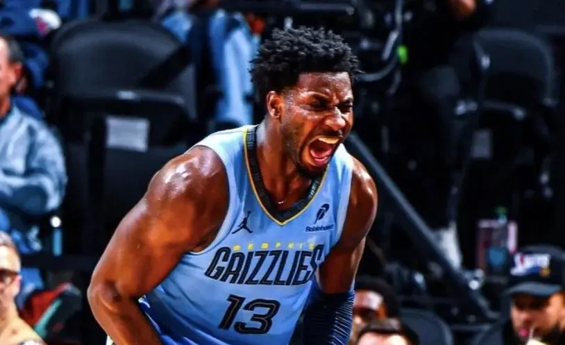 本来以为这赛季进化的会是莫兰特，结果哪里想到居然是3J！