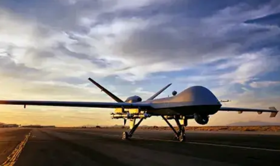 泽连斯基开启狂怼模式
    乌东平原的皑皑白雪，神话般掩盖着战火中的废墟，等火