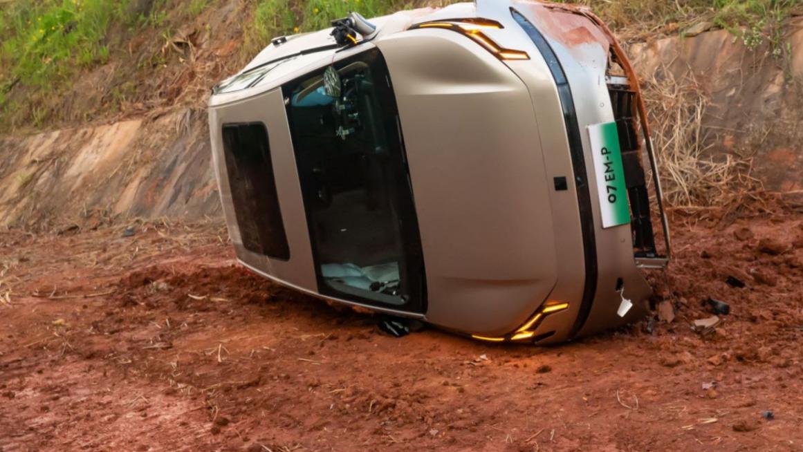 高空坠落也能轻松过关，领克07 EM-P取得全优成绩！