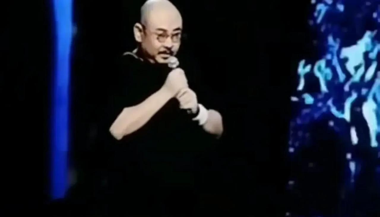 刀郎北京演唱会第三场亮点给力。
一、昨晚徐子尧回归，合声由周煜琦、徐子尧、刀小