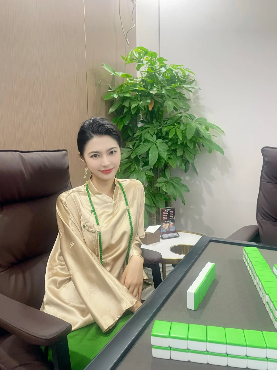 把麻将也加入奥运会怎么样呢? 但我想说，能加入的有很多，但不希望是麻将作为麻将爱