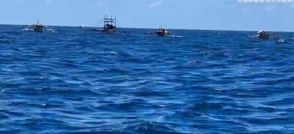 清明节来搞事，菲狒真的是作死，这是想过清明节了。

4月4日，菲海警船和渔政船流