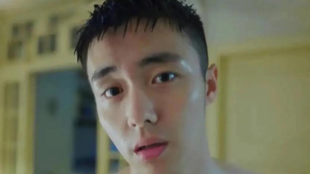 “公零天花板”翟子路网传分手?