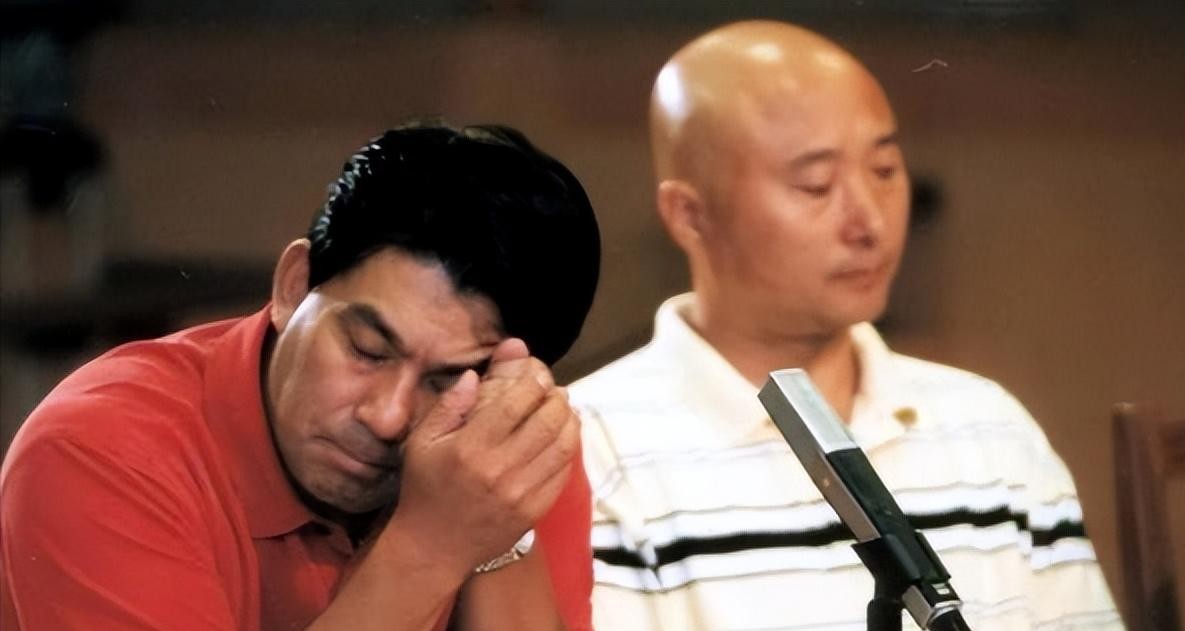 陈佩斯落魄时 妻子买荒山救命

                        