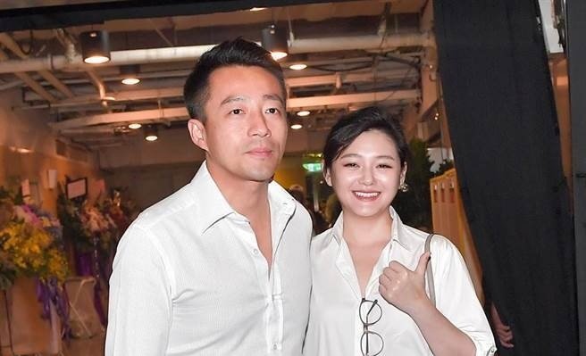 
“大S称前夫家暴，汪小菲直接晒证据，张兰直播间喊话大S”，这部大戏这么多年了，