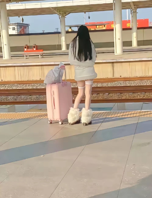袜子一长一短的穿搭是有什么说法？？