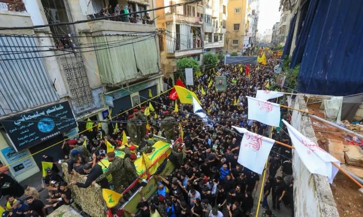 以色列还是心太善了，当年黎巴嫩内战，基督教、逊尼派、什叶派打成一团，打了十好几年