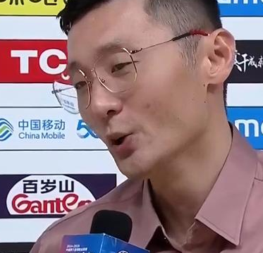 新疆男篮主教练刘炜谈球队大胜山西晋级俱乐部杯决赛，他表示：上半场我们打得不算好，