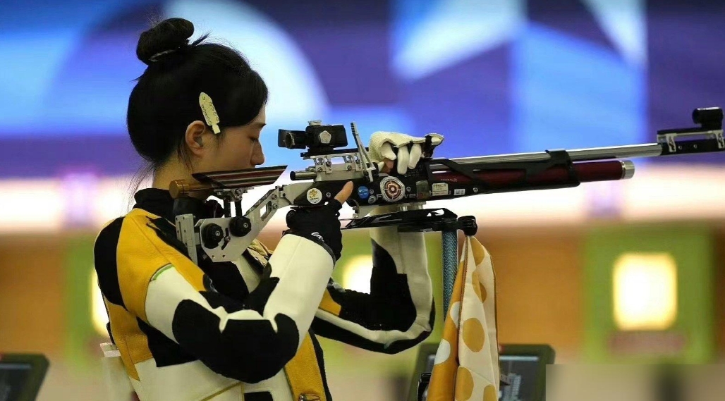 哇塞！中国队在巴黎奥运会成功斩获射击混合团体10米气步枪首金啦！

观看直播的时