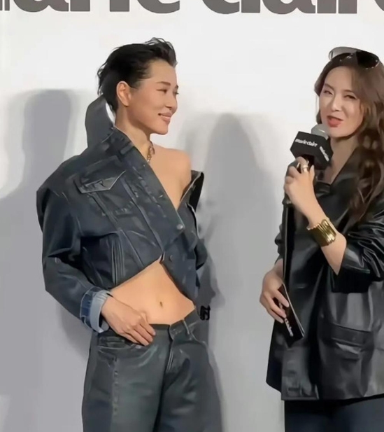 这是哪位女明星，就不会好好穿衣服吗？这是哪位女明星，就不会好好穿衣服吗？