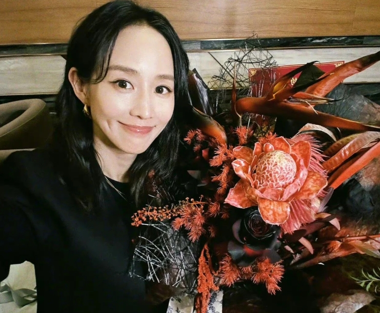 张钧甯霸气回应催婚，独立女性光芒万丈！