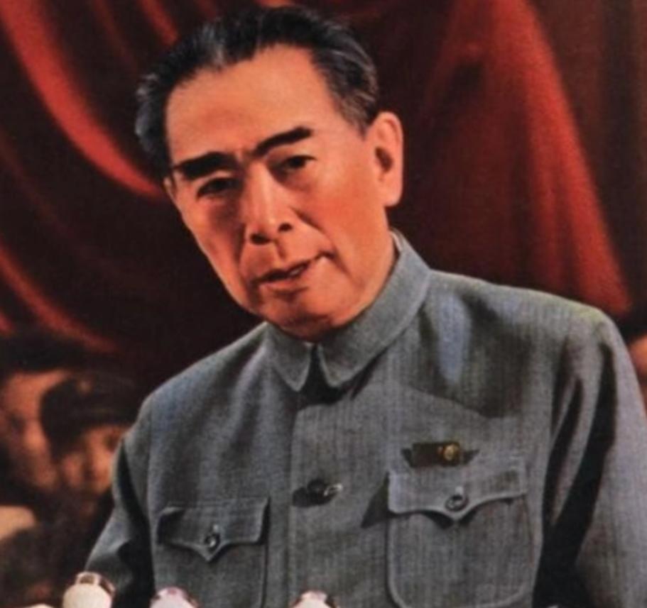 1974年5月的一天,在中南海办公的周总理忽然接到报告，有一个美国的间谍气球正从