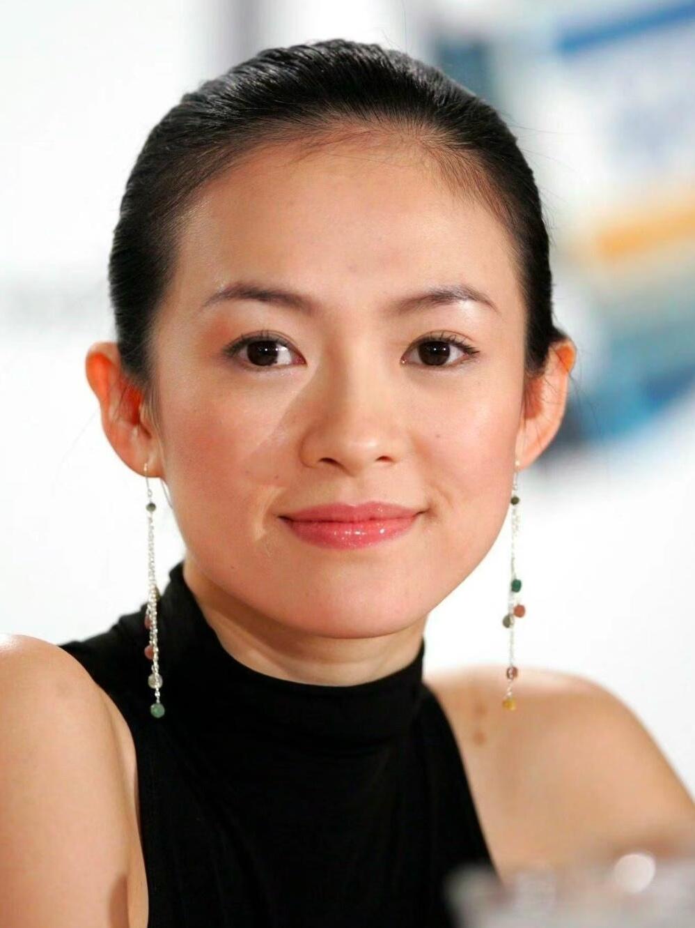 为什么说章子怡的脸怎么都好拍？