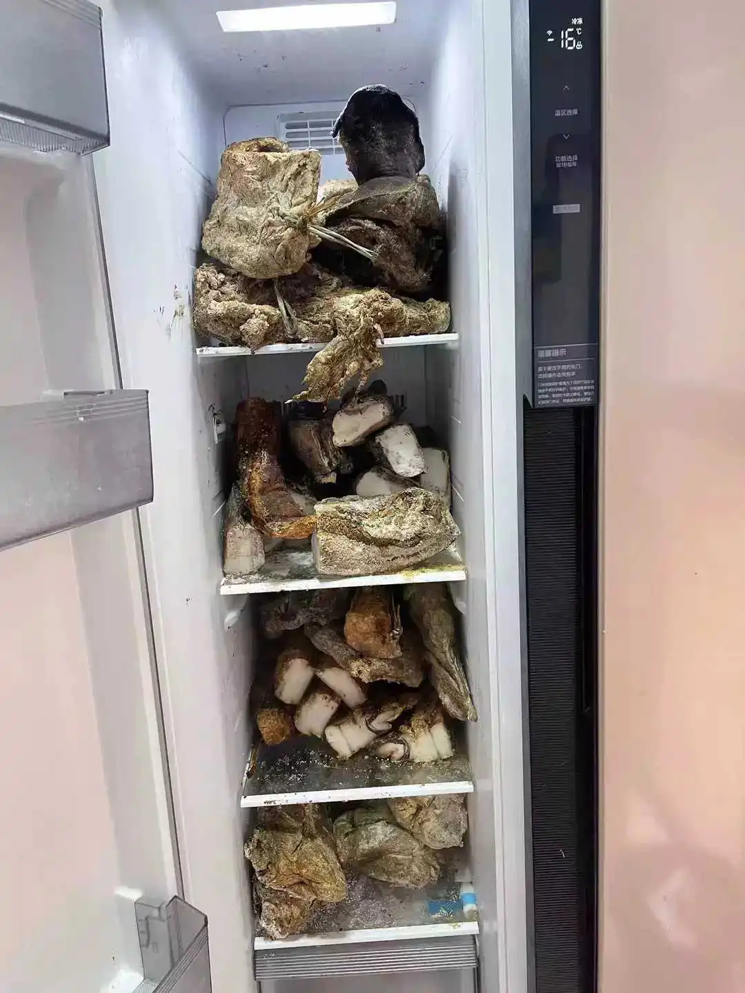 这就是湖南人的冰箱，不要羡慕哦