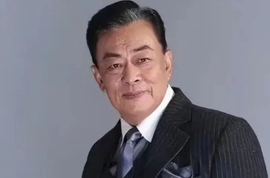 当年，王诗槐离婚后，和有智力残疾的儿子相依为命，一天朋友告诉他一个消息:“你的初