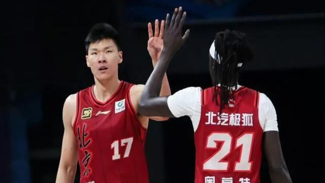 周琦15+3，胡金秋27+6，北京91-94不敌广厦，广厦10连胜！