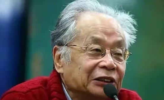 与美国还存在一定差距，不懂行的大众却高喊遥遥领先