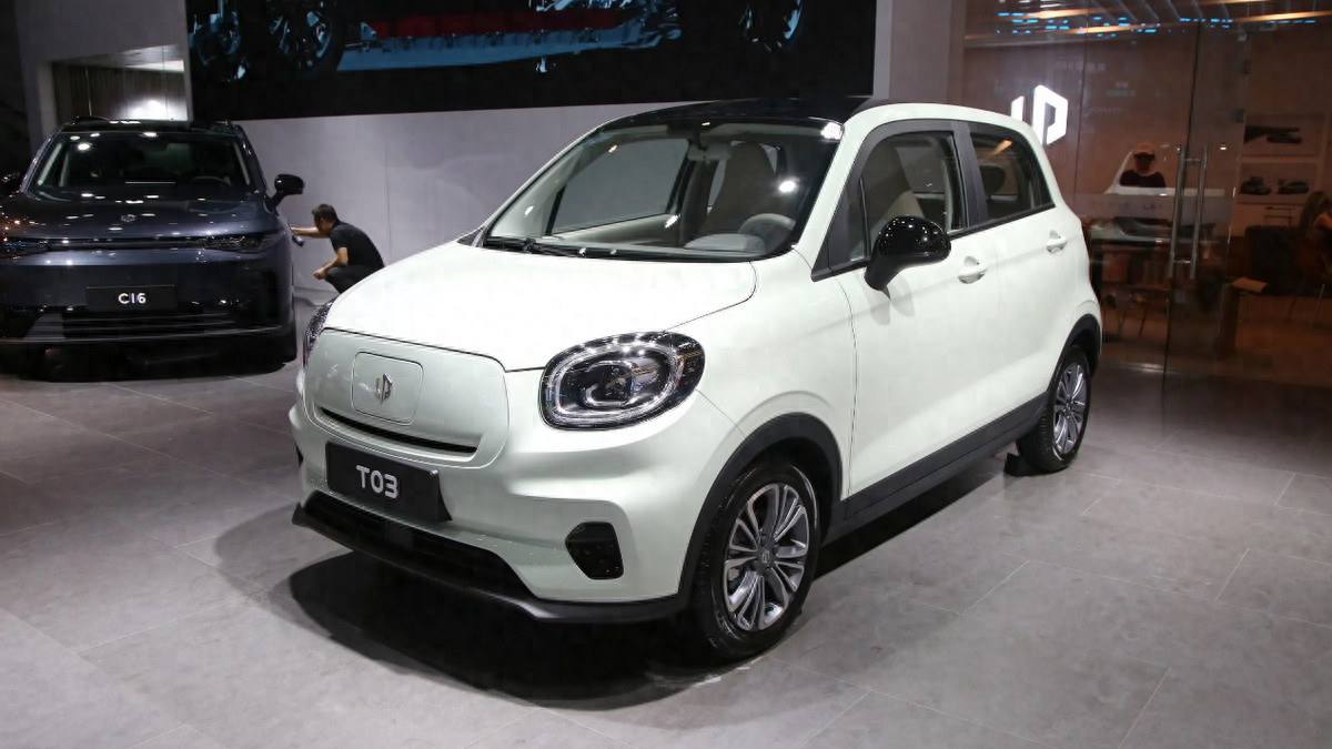 通勤代步热门款，4.99万起售还有补贴，零跑全新T03值得入手吗？