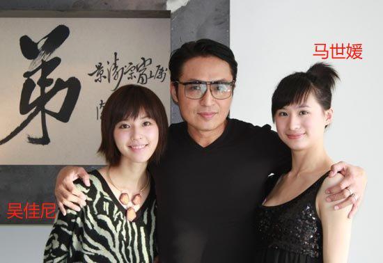 1994年，田丽爱上了刚刚离婚的马景涛，对他的女儿视如己出。当两人准备结婚时，马