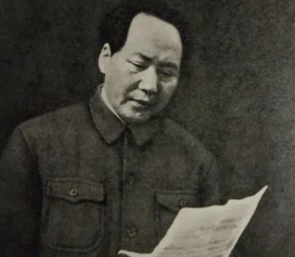 1962年，陈再道的儿子因为通敌被抓进了监狱，毛主席得知此事的前因后果后勃然大怒