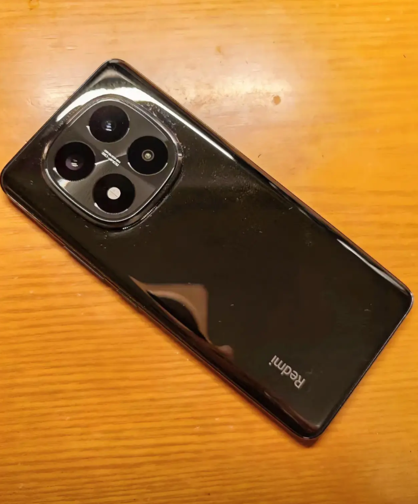 听劝，Note14pro+，千万不要碰，毒性太强了！

摸着良心说，外观没啥可吐
