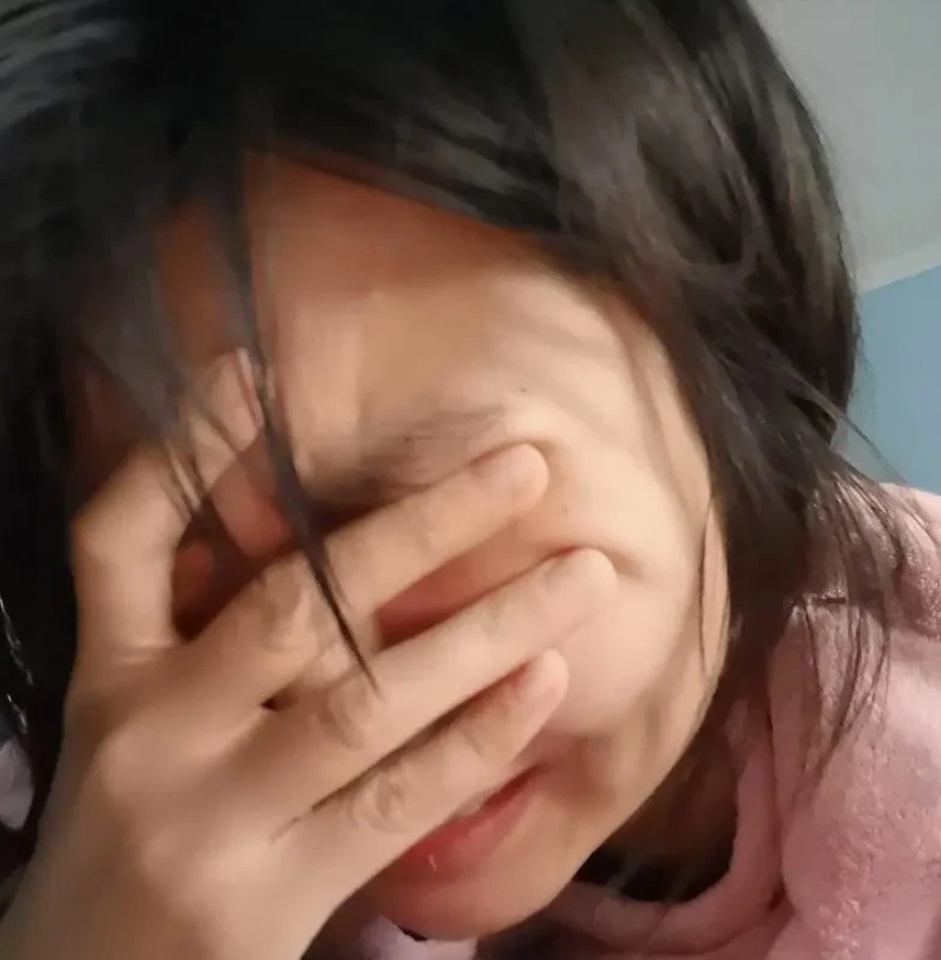 见过父母打孩子的，没见过婆婆打儿媳的，昨天真是开了眼了！刚进门就听见楼下的邻居议