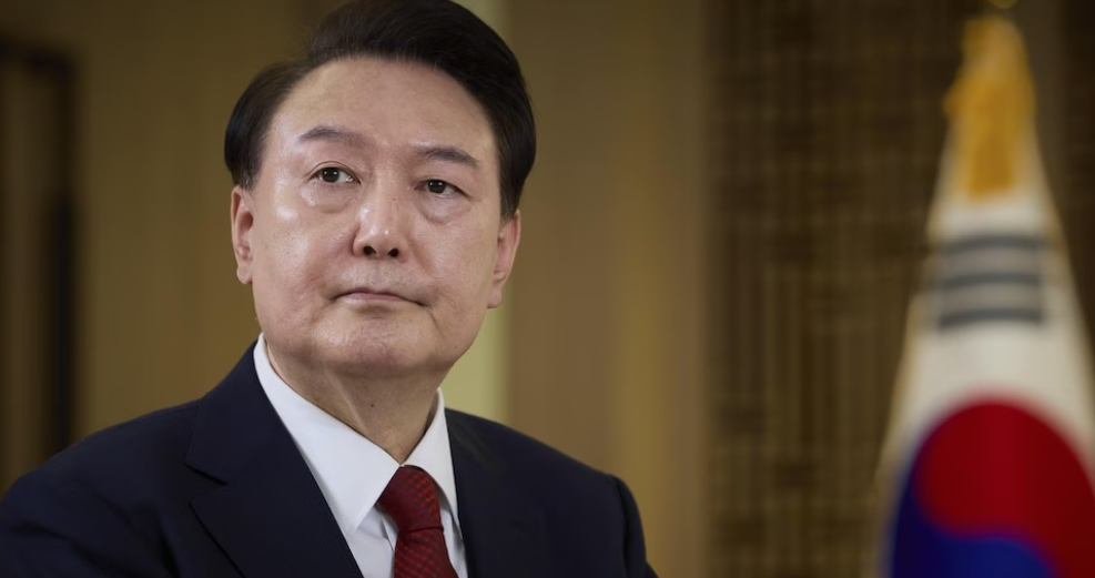 攻击驻韩美军嫁祸朝鲜，尹锡悦为个人得失不惜挑起半岛战争，比小说电影还惊心动魄！随