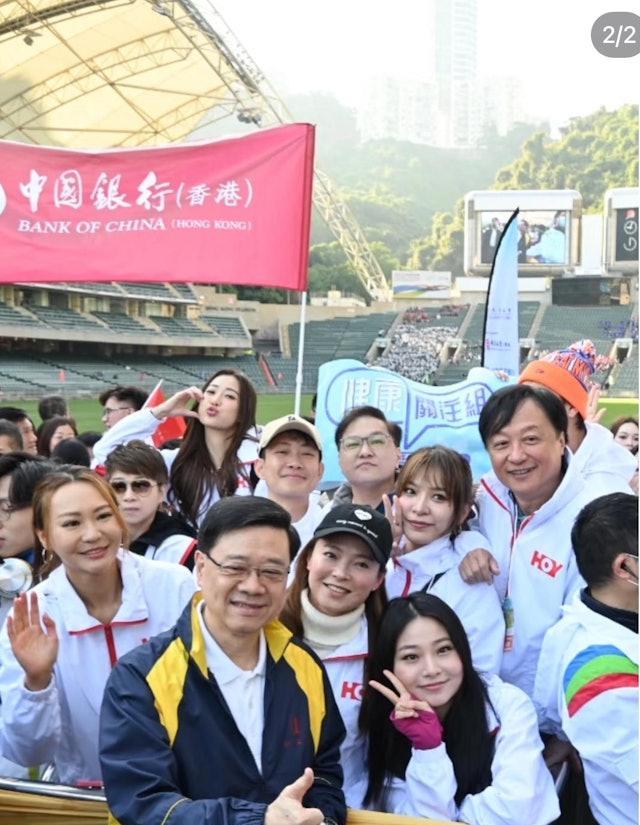 三届视帝郭晋安百亿保健品王国上市，而前妻欧倩怡离婚后重投幕前，不时在节目中谈到上