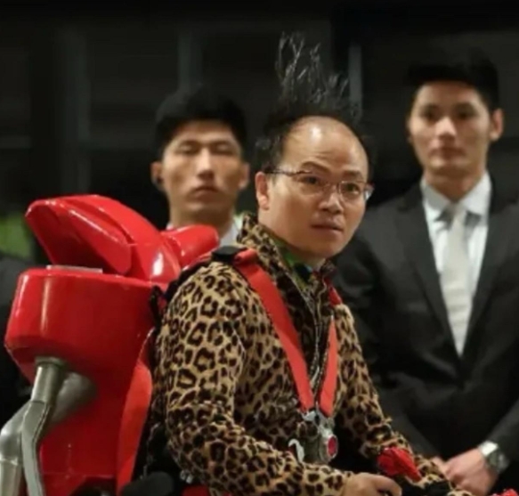 周星驰《美人鱼》中的郑总因涉嫌猥亵儿童被刑拘啦！

1月18日，其在面试演员时因