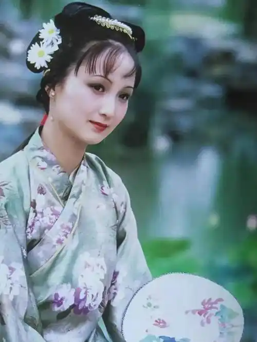 活灵活现！87 版《红楼梦》角色演绎的惊艳魅力