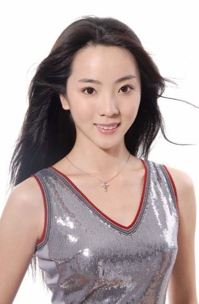 要是李思思还没离开央视，她犯得着去参加，浪姐这种炒作过气艺人翻红的节目吗？
要是