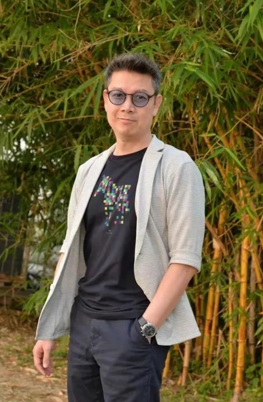 梁荣忠：曾因演“李忠义”爆红