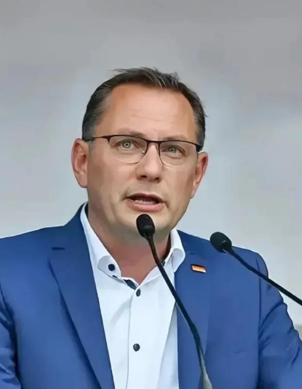 万万想不到！德国选择党联合主席帝诺·克鲁帕拉公开承认，俄罗斯已经在对乌克兰的战争