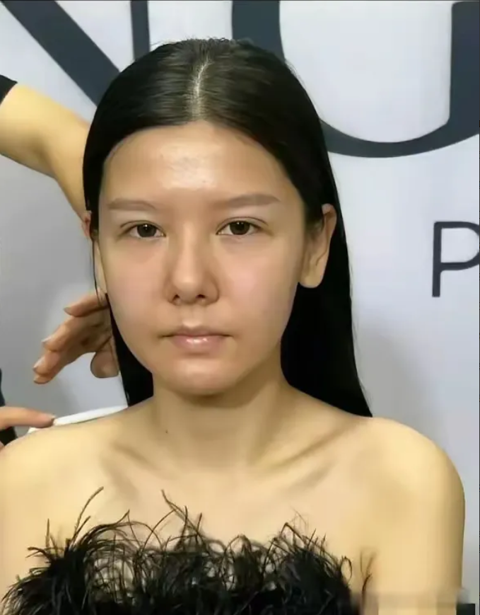 化妆和素颜怎么差别这么大？