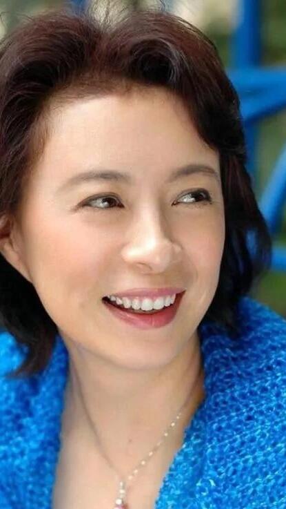 刘佳：低调才华赢尊重，信任构筑幸福家