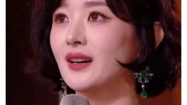 突然发现赵丽颖的面相已经是 next level，人怎么能争气成这样子呀