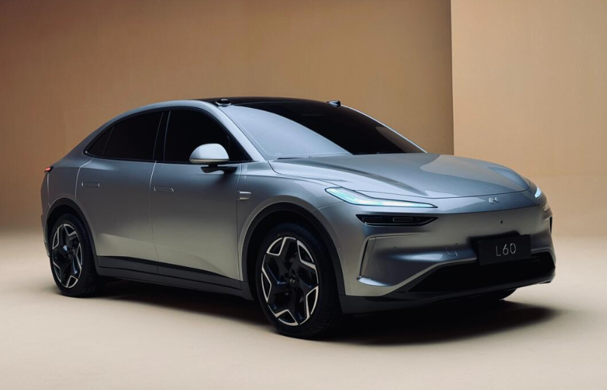 乐道L60无法精准打击特斯拉Model Y的五个原因：
1，入门版Model Y
