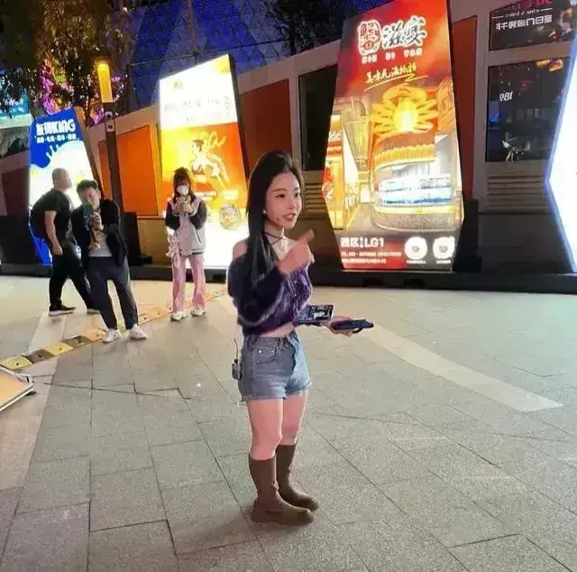 就这？五千年美女？
