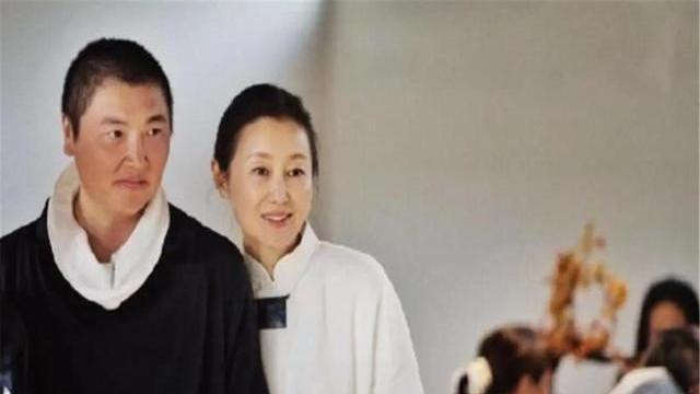 买宝瑶女大十八变，父亲孙楠闪婚9年终散场，演员梦又被继母