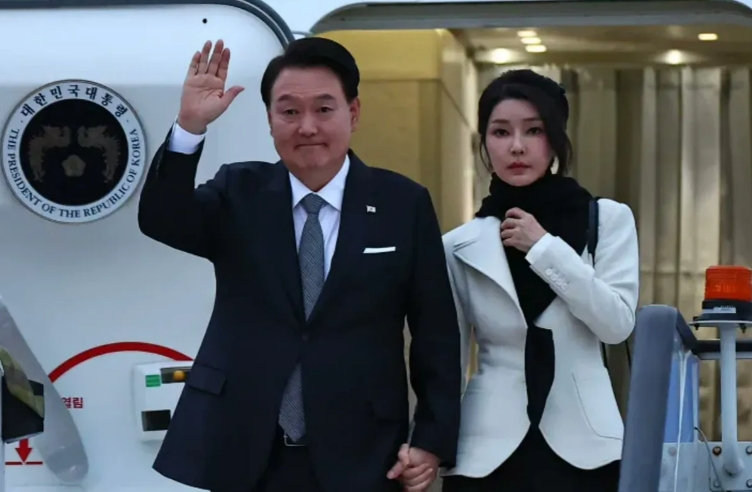 韩国执政党变动
由于此前韩国执政党党首韩东旭已经下台，因此韩国执政党议员权宁世将