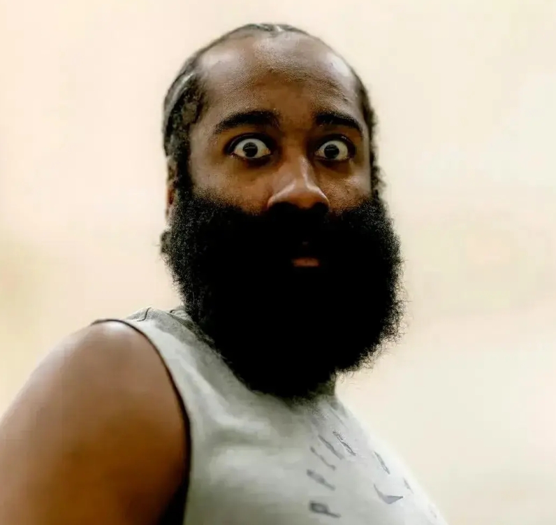 哈登摊上事了！

据美媒报道：NBA球星哈登名下在休斯顿的餐厅被起诉，要求赔偿超