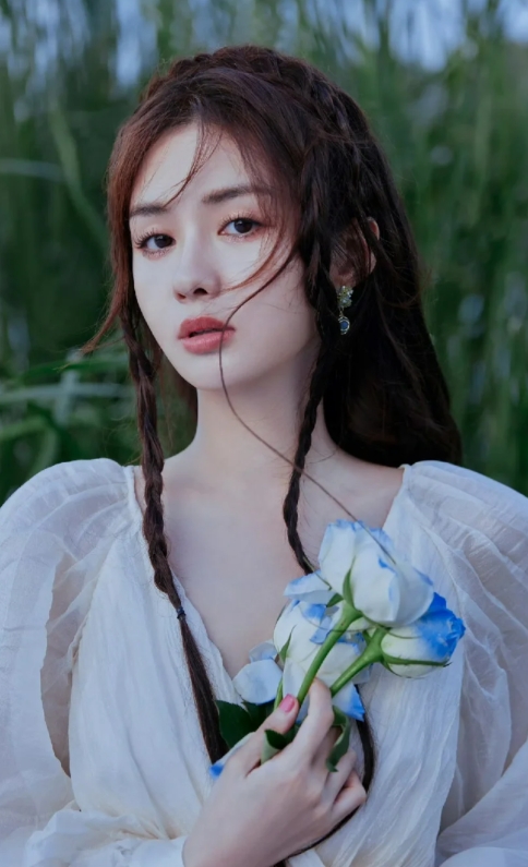郑合惠子——高雅如诗