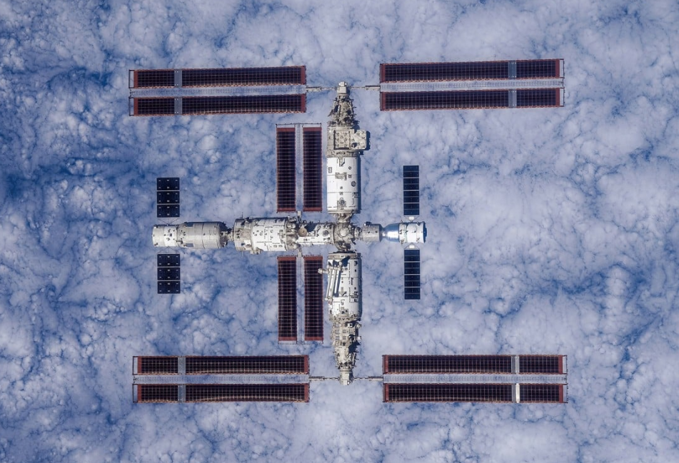 中方在500公里太空干了件大事，让沙利文和布林肯如坐针毡：这次麻烦可太大了！
