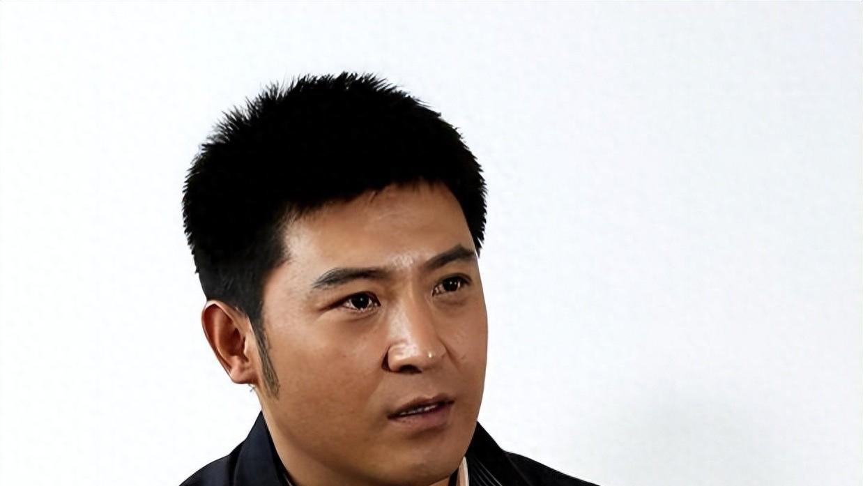 原来她就是“春晚钉子户”孙涛的老婆，难怪孙涛每年都能上春晚