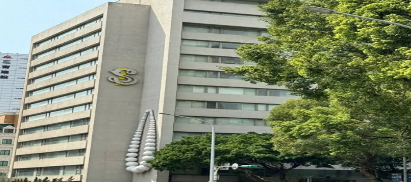 大S和汪小菲的S酒店瓜又来了！之前闹得沸沸扬扬，大S想分一杯羹，现在怎么又冷清了