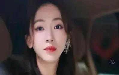 吴谨言预计本月生孩子，目前已暂停所有工作专心待产。虽然外界对她选择的伴侣评价不高