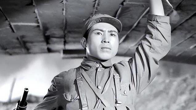 毛主席2次题词刘胡兰，为何拒绝给董存瑞题词？伟人：有人更合适