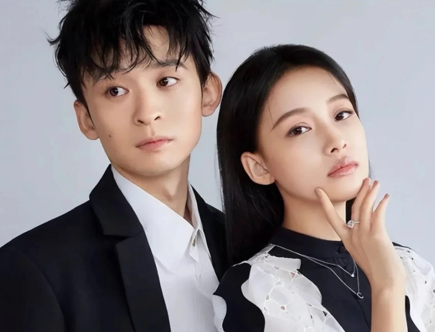 孙怡董子健！…他们终于还是走散了
最近这两天，孙怡因为恋情而备受大家关注！
-