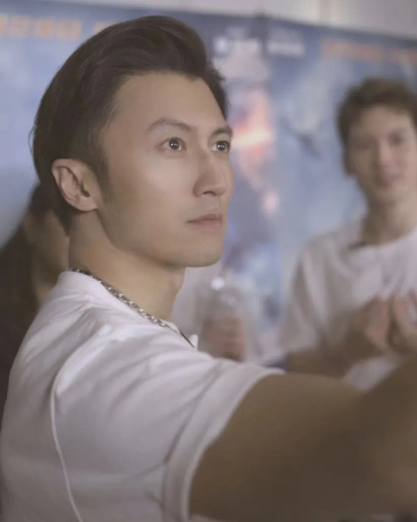 谢霆锋，太真实了！

6月28日一大早，关于谢霆锋的话题蜂拥而至，霍汶希在直播中