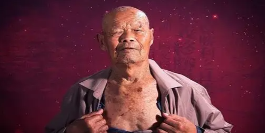 1956年，35岁农民，咳嗽10年，拒绝就医，一天，他突然用力咳嗽，“哇”的一声